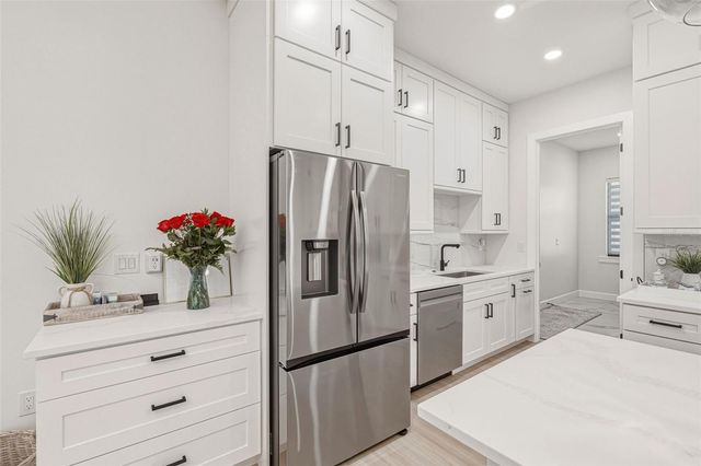 3728 MARKLE AVENUE, North Port, FL 34286