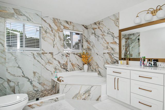 6744 Via Regina, Boca Raton, FL 33433