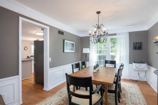 4923 Lexington Court, Rochester, MI 48306
