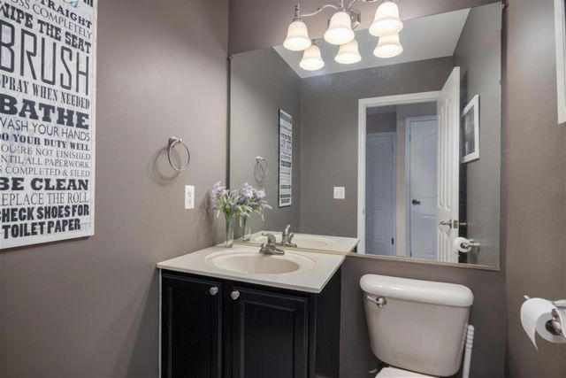 4923 Lexington Court, Rochester, MI 48306