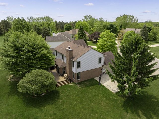 4923 Lexington Court, Rochester, MI 48306