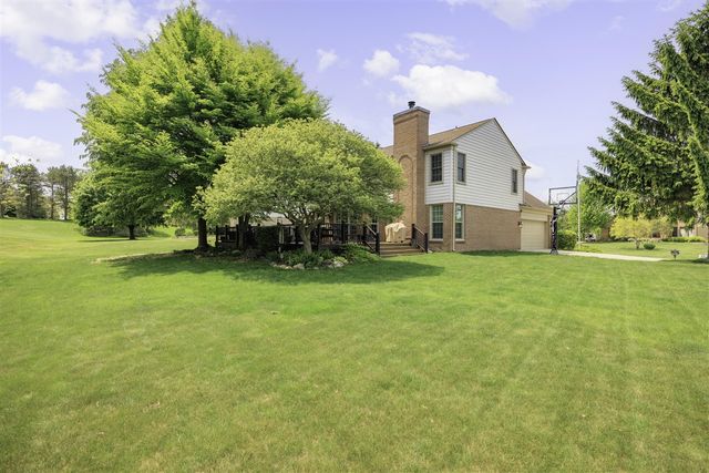 4923 Lexington Court, Rochester, MI 48306