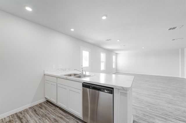 124 Pine Branch Ct, Lufkin, TX 75901