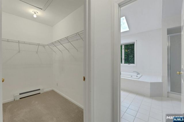 2 Rogers Court, Midland Park, NJ 07432