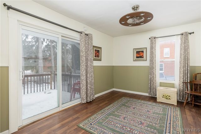 28 North Davis Street, Orchard Park, NY 14127