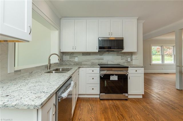 1716 US Highway 220, Stokesdale, NC 27357