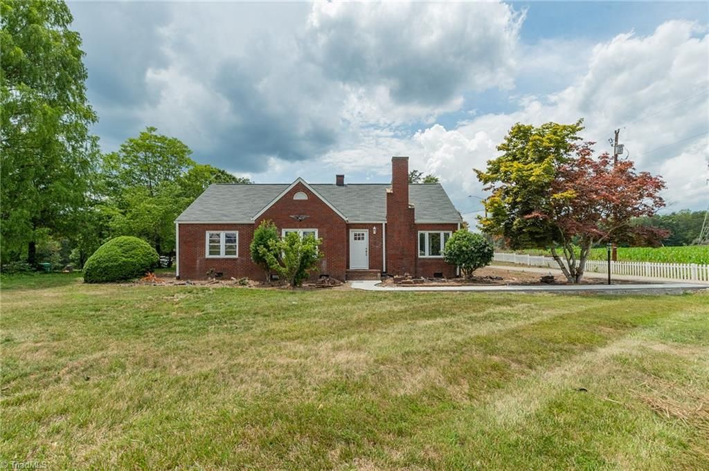 1716 US Highway 220, Stokesdale, NC 27357