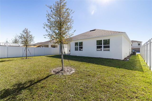 976 BEAR HAMMOCK DRIVE, Umatilla, FL 32784
