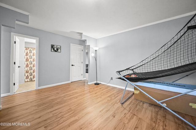 5 Limerick Place, Hazlet, NJ 07730