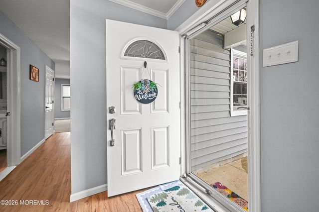 5 Limerick Place, Hazlet, NJ 07730