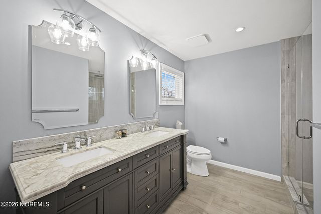 5 Limerick Place, Hazlet, NJ 07730