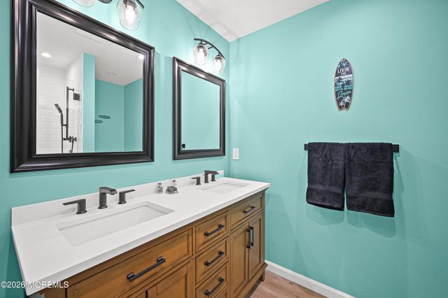 5 Limerick Place, Hazlet, NJ 07730