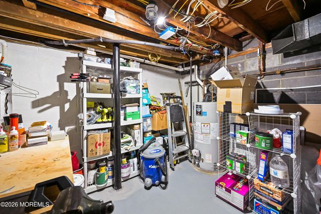 5 Limerick Place, Hazlet, NJ 07730