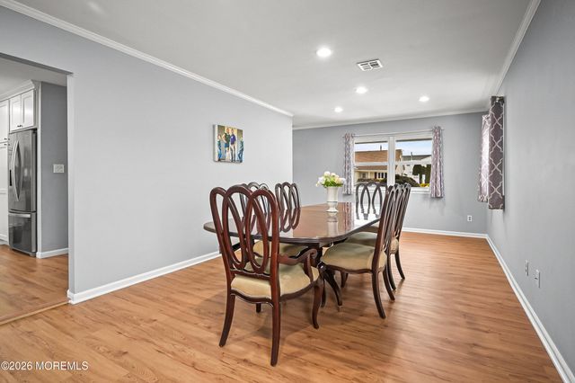 5 Limerick Place, Hazlet, NJ 07730