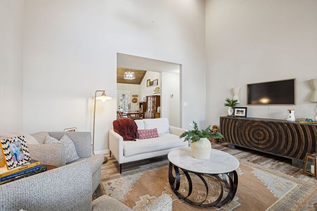 111 Dylark Dr, Waverly, TN 37185