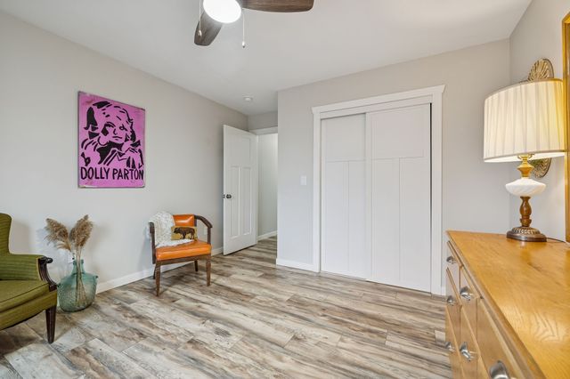 111 Dylark Dr, Waverly, TN 37185