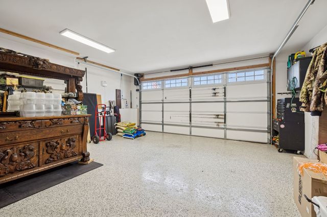 111 Dylark Dr, Waverly, TN 37185