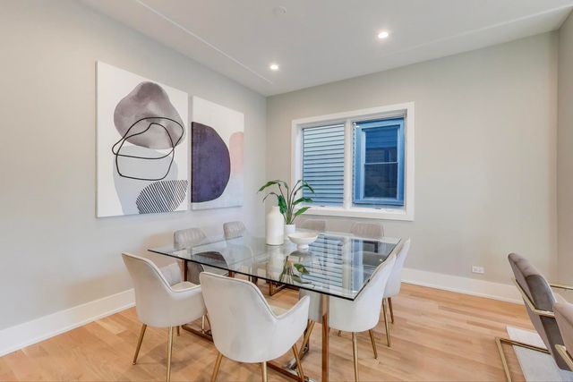 3929 N Francisco Avenue, Chicago, IL 60618