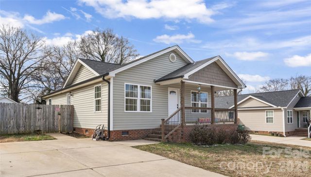 316 E Alabama Avenue, Bessemer City, NC 28016
