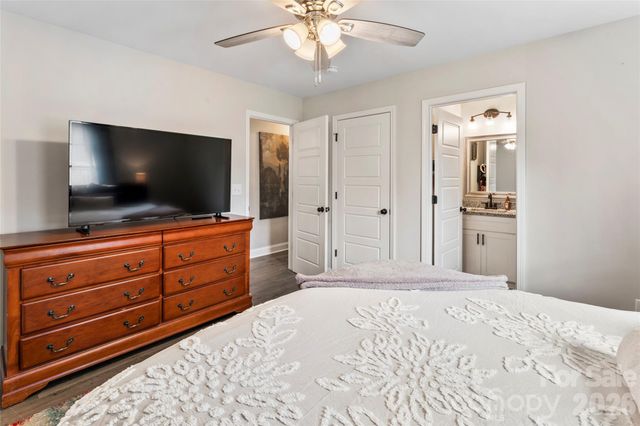 316 E Alabama Avenue, Bessemer City, NC 28016