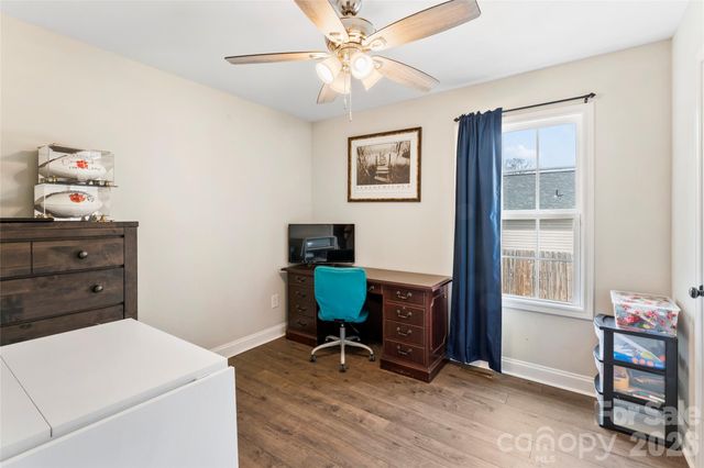 316 E Alabama Avenue, Bessemer City, NC 28016