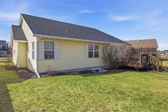 4115 John Hart Place, Eau Claire, WI 54703