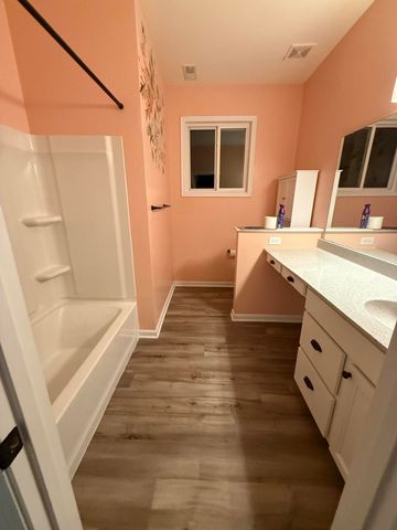 1816 Quarry Oaks Drive, Florence, KY 41042