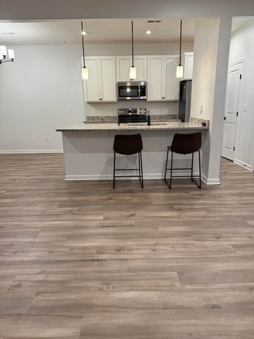 1816 Quarry Oaks Drive, Florence, KY 41042