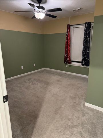 1816 Quarry Oaks Drive, Florence, KY 41042