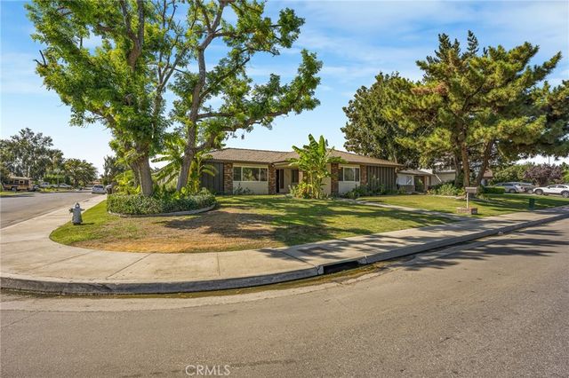 5001 SEA STAR LANE, Bakersfield, CA 93309