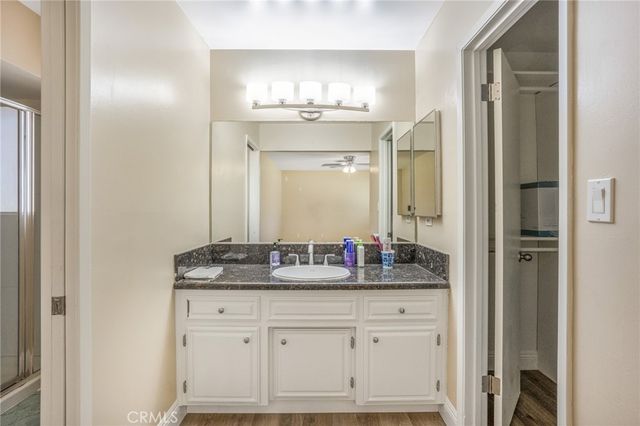 5001 SEA STAR LANE, Bakersfield, CA 93309