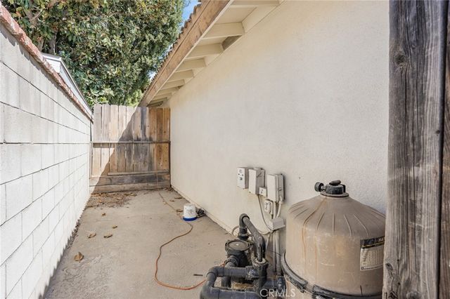 5001 SEA STAR LANE, Bakersfield, CA 93309