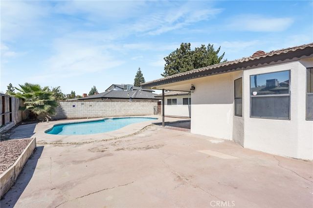 5001 SEA STAR LANE, Bakersfield, CA 93309