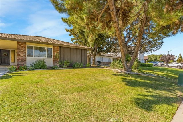 5001 SEA STAR LANE, Bakersfield, CA 93309