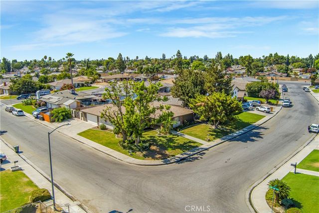 5001 SEA STAR LANE, Bakersfield, CA 93309