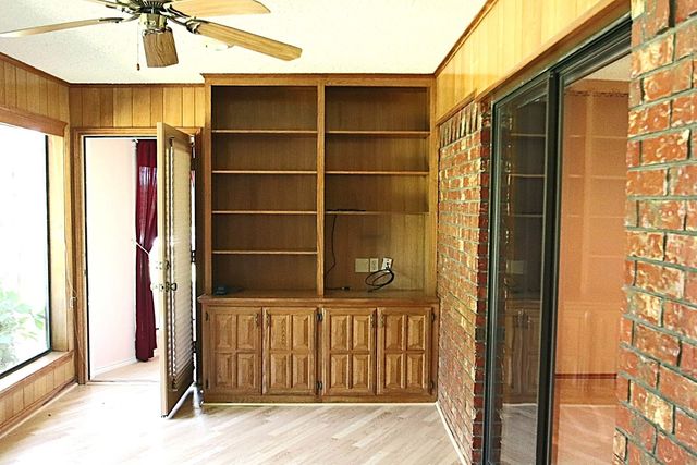 606 County Road 1947, Yantis, TX 75497