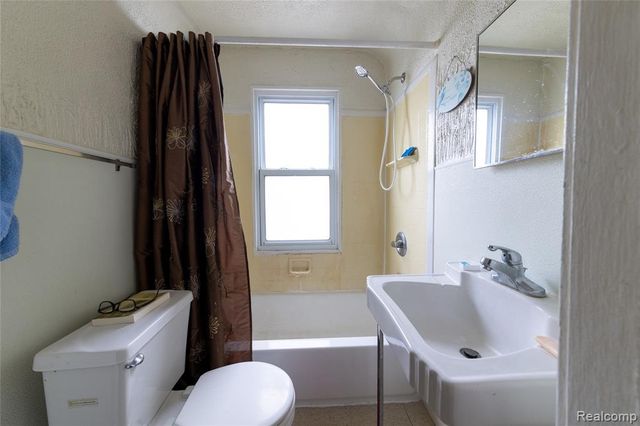 1187 Park, Lincoln Park, MI 48146