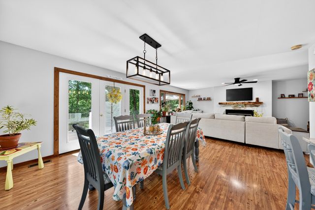 120 Lemon LN, Hardy, VA 24101