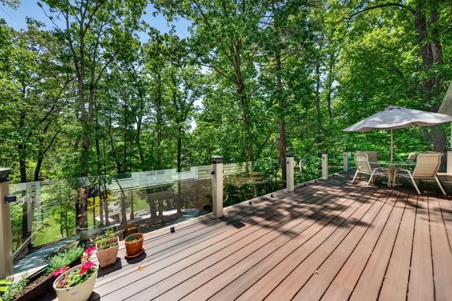 120 Lemon LN, Hardy, VA 24101