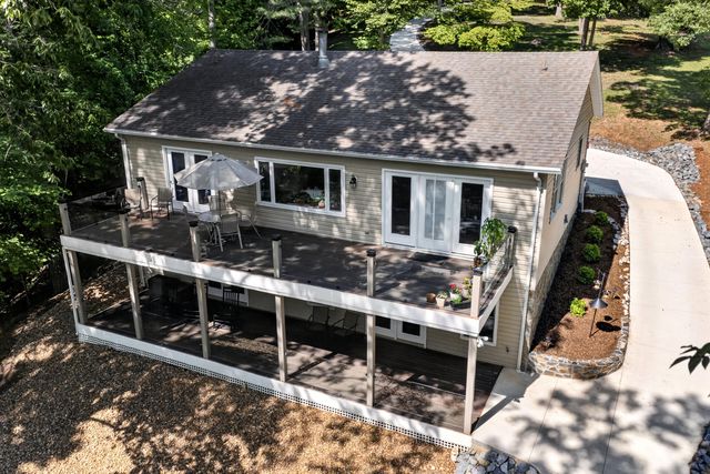 120 Lemon LN, Hardy, VA 24101
