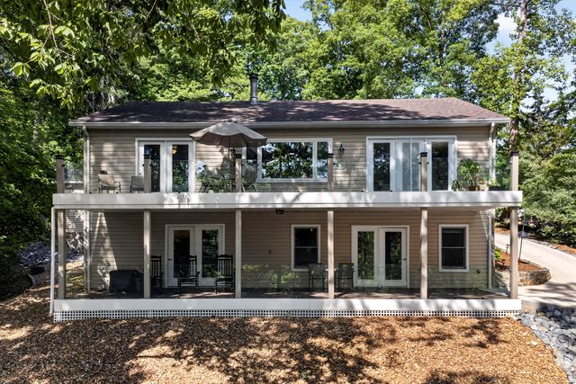 120 Lemon LN, Hardy, VA 24101