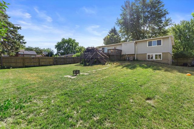 1644 Warwick WAY, Mount Pleasant, WI 53406