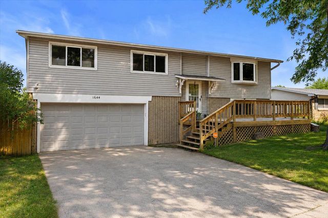 1644 Warwick WAY, Mount Pleasant, WI 53406