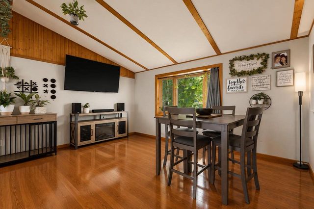 1644 Warwick WAY, Mount Pleasant, WI 53406