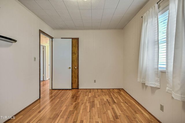 115 Eastside Drive, Bristol, TN 37620