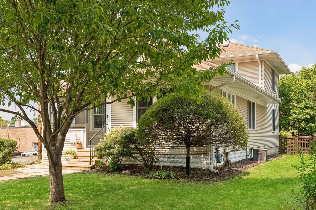 2043 Berkeley Avenue, Saint Paul, MN 55105 — photo 3