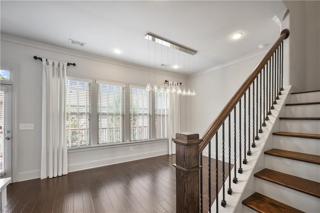 Image 11 of property listing at 2142 Coventry Drive, Atlanta, GA 30319