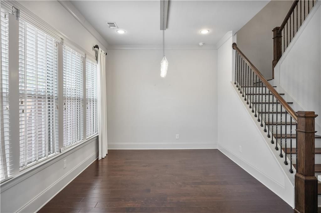 Image 13 of property listing at 2142 Coventry Drive, Atlanta, GA 30319