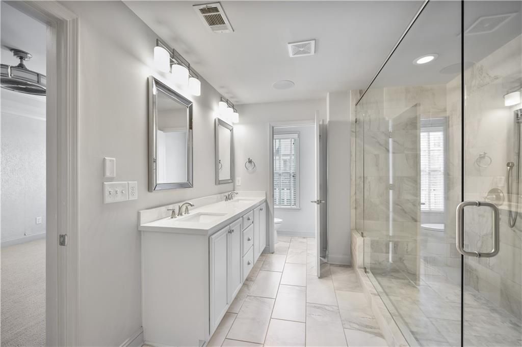 Image 21 of property listing at 2142 Coventry Drive, Atlanta, GA 30319