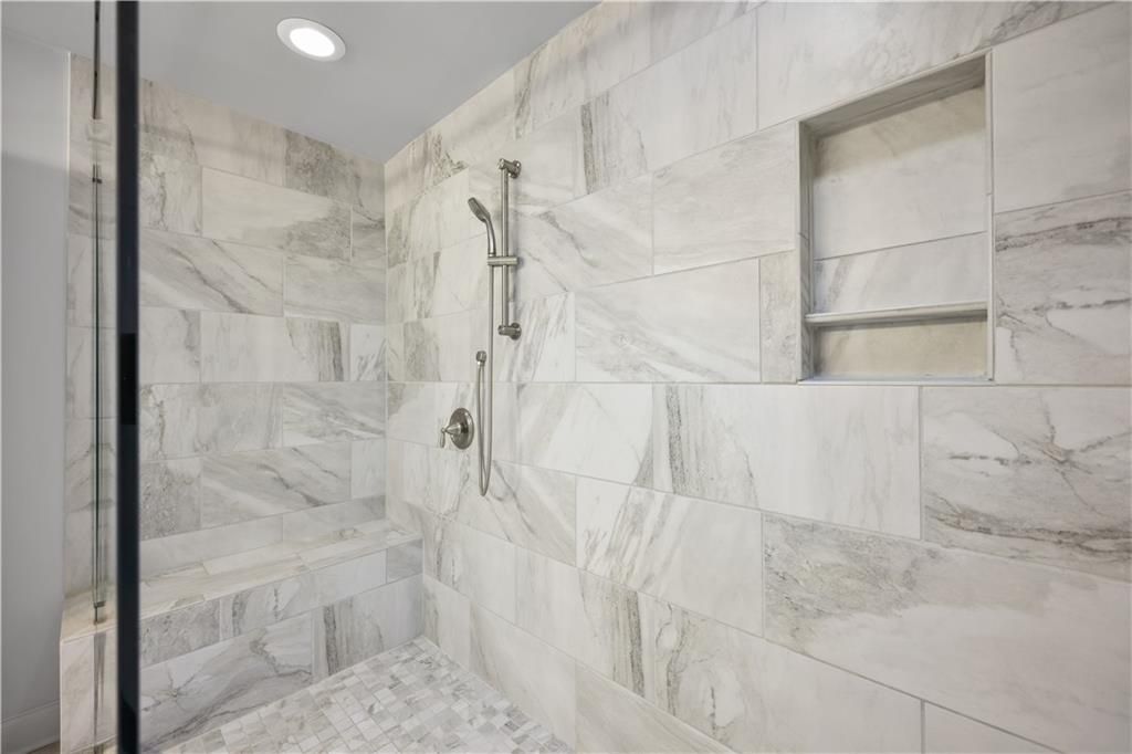 Image 22 of property listing at 2142 Coventry Drive, Atlanta, GA 30319
